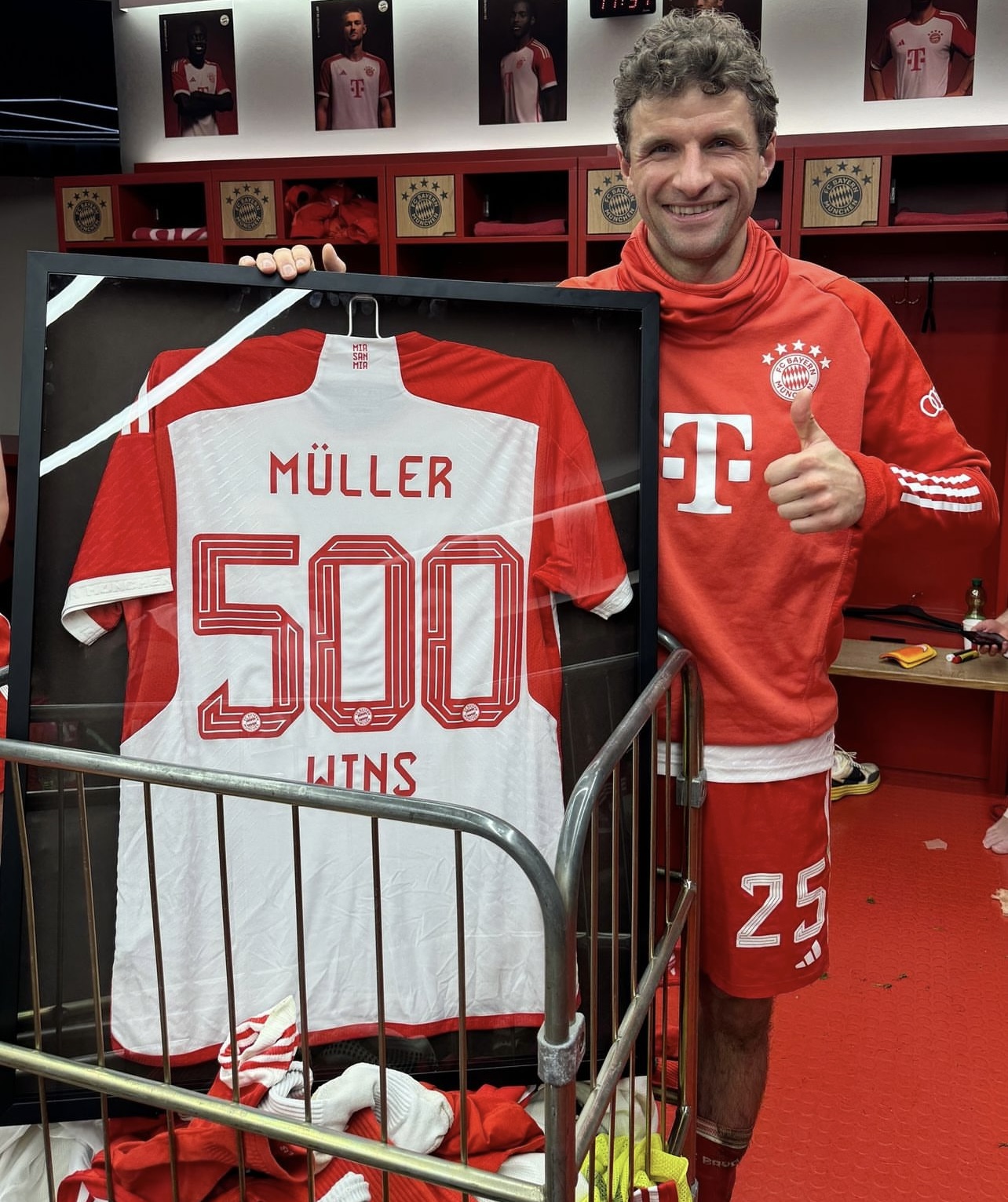 “Bayern Münhen”dən qələbə, Müllerdən əsrin rekordu!