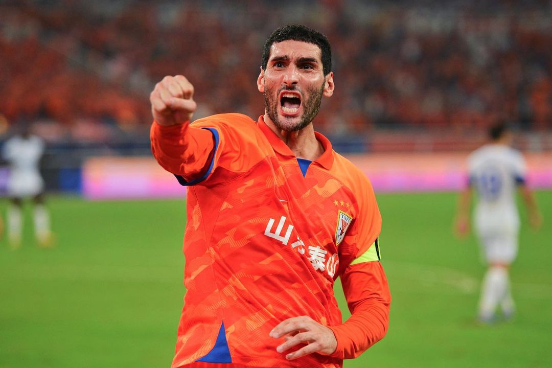 Fellaini futbolda səyahətini başa vurdu!