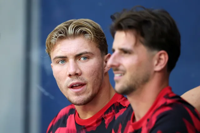 Rasmus Hoylundun “Napoli” işi həll olur