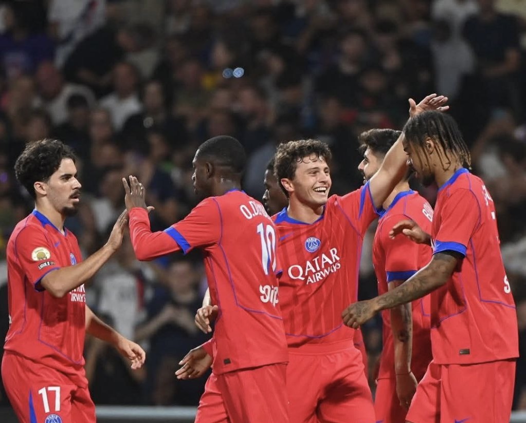 Neveşdən het-trik! PSJ-dən darmadağın