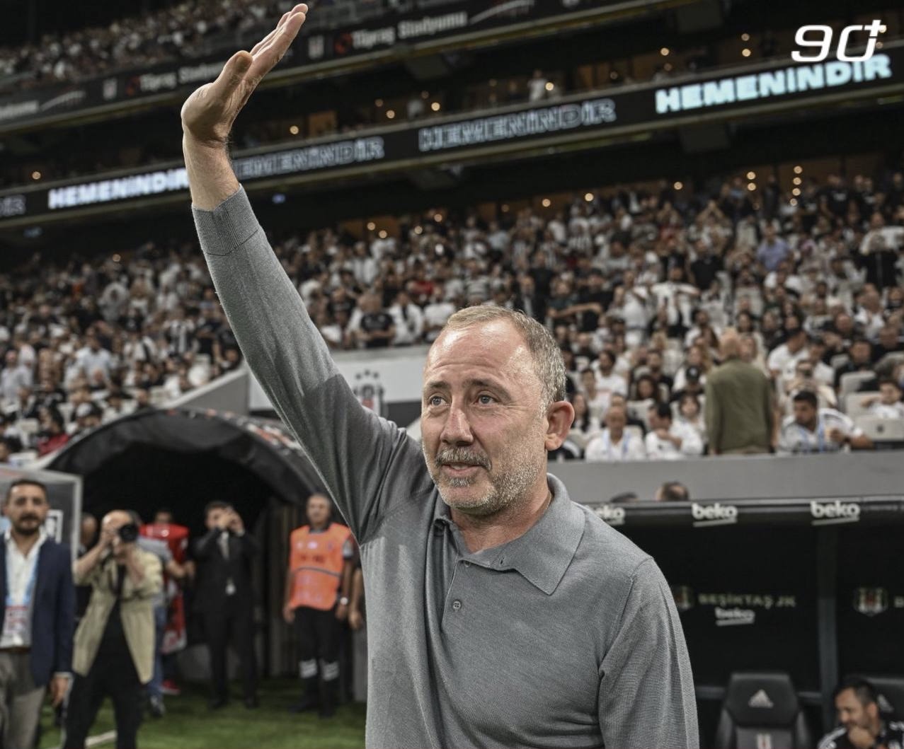 “Beşiktaş” mövsümdə Sergen Yalçınla ilk qələbəsini qazanır