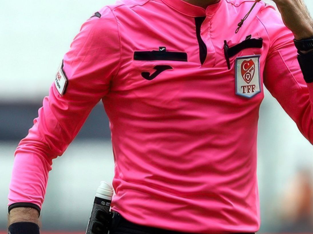 Türkiyə futbolu çalxalanır - Mərc skandalı