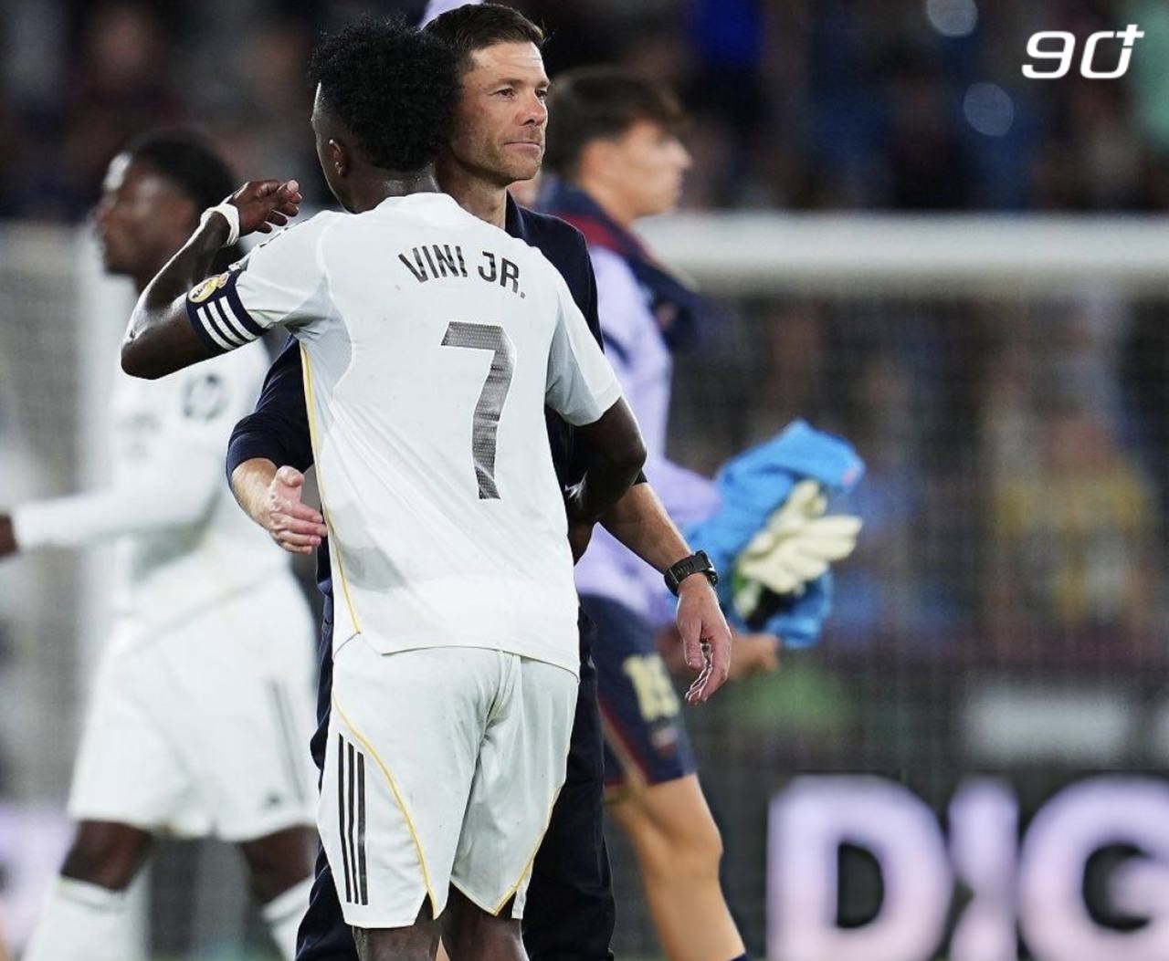 Xabi Alonso “Vinisiusla işiniz olmasın”