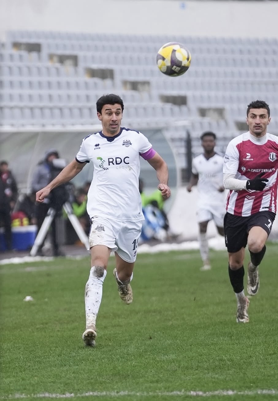 Premyer Liqa: Autsayderlər 1 xala “bəs” dedilər