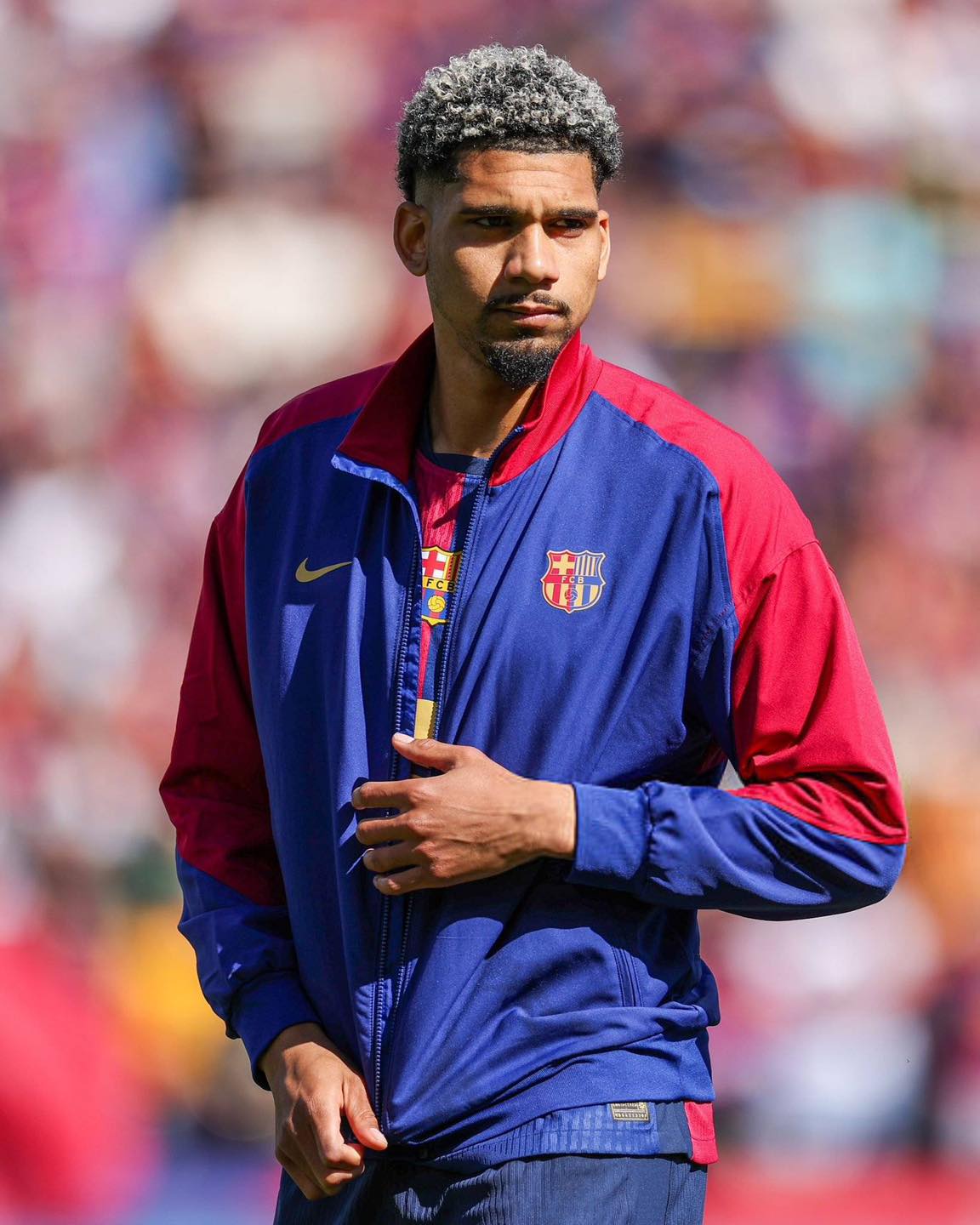 Arauxo ruhani səfərdən qayıtdı