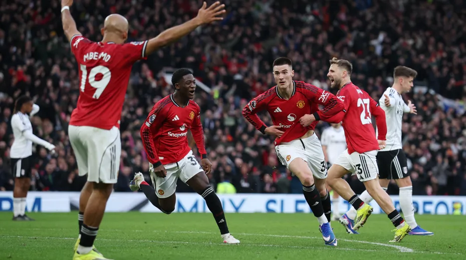 “Mançester Yunayted” son dəqiqə qolu ilə qalib gəldi