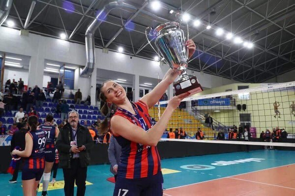 Azərbaycanlı idmançı Yunanıstanda kubok qazandı