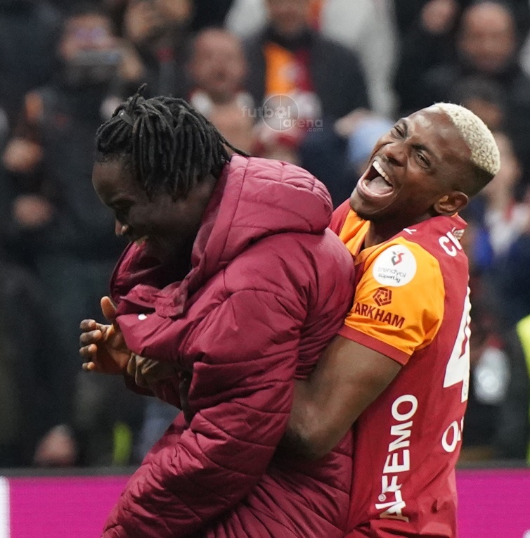 Aslanlar liderlikdə fərqi 7-ə çatdırdı